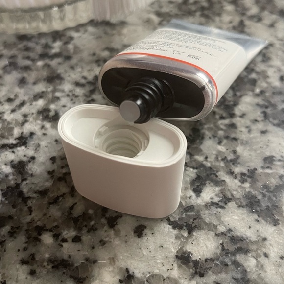 HP🥳 SMASHBOX | Photo Finish | Illuminate | Glow Primer (Brand New!) - Picture 11 of 12